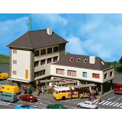 Post Office with Extension and Bus Stop Kit