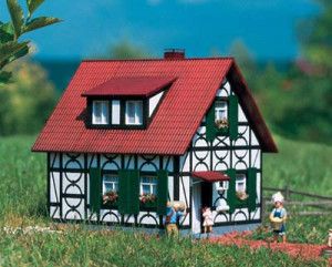 Frank's Timbered House Kit