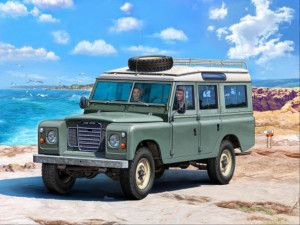 Land Rover Series III LWB Station Model Set (1:24 Scale)