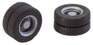 Car System Two Wheels Twin Tyres and Lorry Rims