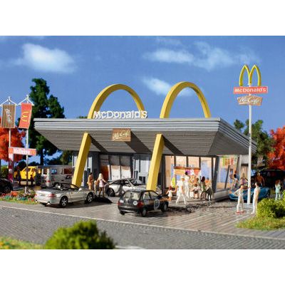 McDonald's Drive-Thru Restaurant and Accessories Kit