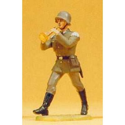 German Reich 1939-45 Trumpeter Marching Figure