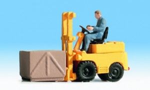 Fork Lift Truck with Figure