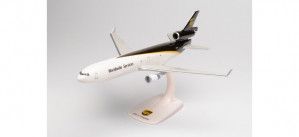 *Snapfit McDonnell Douglas MD-11F UPS Airlines (1:200)