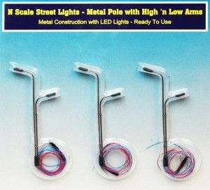 US Street Light Metal Pole w/High & Low Arms (3)