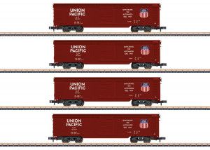 Union Pacific Box Wagon Set (4)