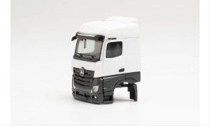 MB Actros Bigspace '18 Cab with Side Fan