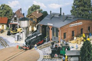 Two Track Engine Shed Extension Kit