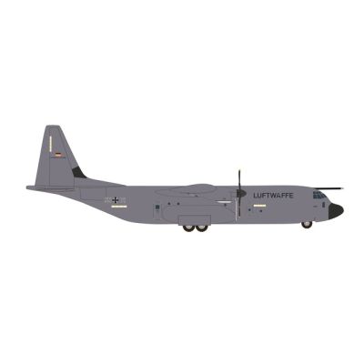 *Lockheed Martin C-130J-30 Super Hercules Luftwaffe (1:500)