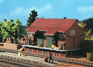 Freight Shed with Loading Platform and Crane Kit