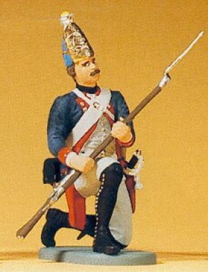 Prussian (1756) 38 Grenadier Kneeling with Gun Figure