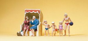 Couple in Beach Chair and Children (4) Exclusive Figure Set