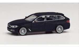 BMW 5 Series Touring Black Metallic