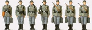 German Reich 1939-45 Infantry Riflemen Lined Up (7) Kit