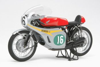 Honda RC166 50th Anniversary