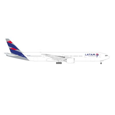 *Boeing 777-300ER LATAM Airlines Brasil PT-MJF (1:500)