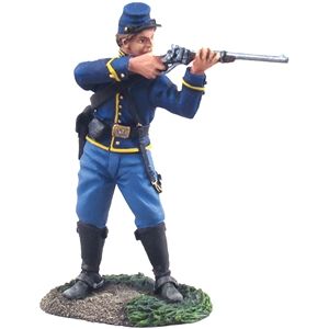 Union Cavalry Trooper Dismounted Standing Firing _1