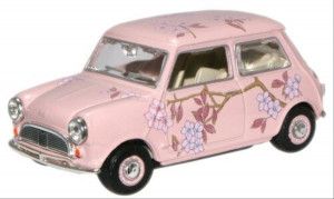 Mini Car Pink Floral Wedding Wrap