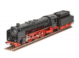 German BR02 Locomotive with T30 Tender (1:87 Scale)
