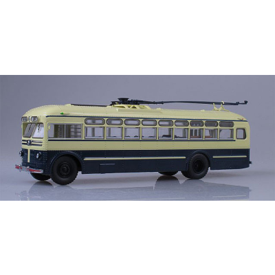 MTB-82D Trolleybus