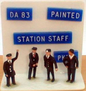 Station Staff (3) Figure Set