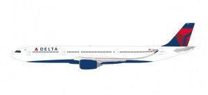 Snapfit Delta Air Lines Airbus A330-900neo N401DZ (1:200)