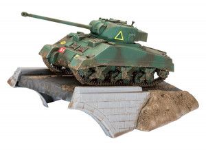 British Sherman Firefly Diorama Gift Set (1:76 Scale)