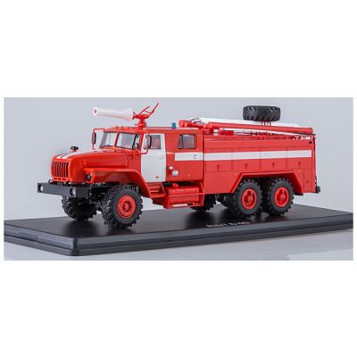 AC-7-5-40 (URAL-4320) Fire Truck