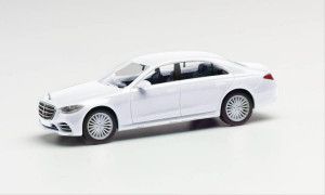 MB S Class White