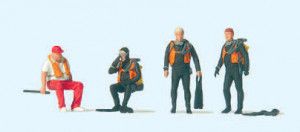 Divers (4) Exclusive Figure Set