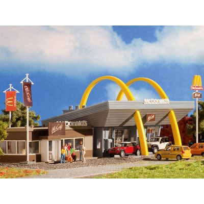 McDonald's with McCafe and Accessories Kit