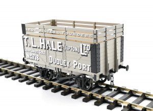 7 Plank Coke Wagon with Rails Hale B