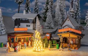 Christmas Market Stalls (2) Anniversary Model Kit VI