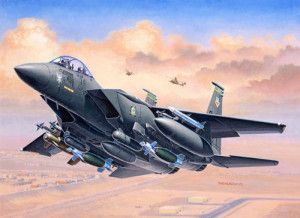 US F-15E Strike Eagle & Bombs (1:144 Scale)