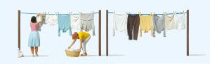 Women Hanging Laundry (2) Figure Set