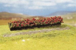 Red Blooming Premium Hedges 160x25x20mm (3)