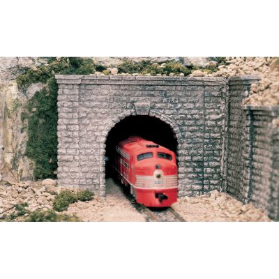 O Cut Stone Single Tunnel Portal