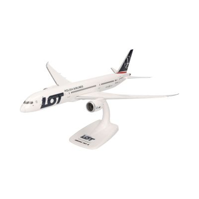 *Snapfit Boeing 787-9 Dreamliner LOT Polish Airlines(1:200)
