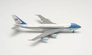 Boeing VC-25A Air Force One 82-8000 (1:500)