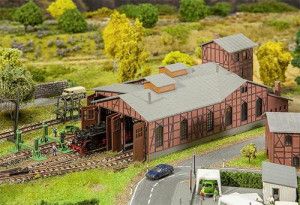 Locomotive Depot Kit II