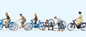 Young People with Bicycles (6) Exclusive Figure Set