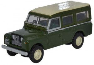 Land Rover Series II Station Wagon Bronze Green