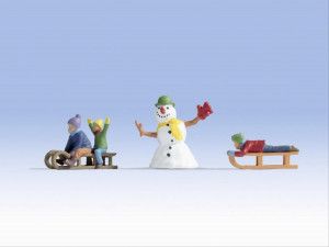 Children in the Snow Figure Set