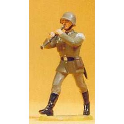 German Reich 1939-45 Clarinet Player Marching Figure