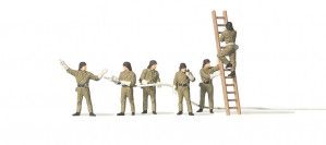 German Firemen (6) with Ladder Figure Set