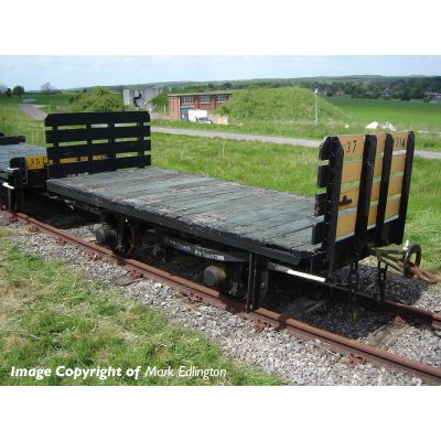 RNAD Flat Wagon Planked Ends RNAD Dean Hill with Sleeper Load [WL]