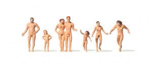 Nudist Family (7) Figure Set