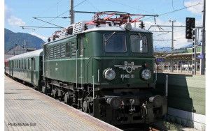 OBB Rh1040 Green Electric Locomotive III (~AC-Sound)