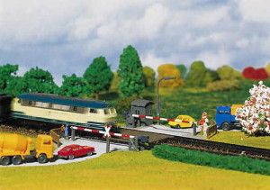 Level Crossing with Gatekeepers Hut Kit II