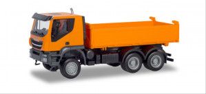 Iveco Trakker 6x6 3 Way Discharge Lorry